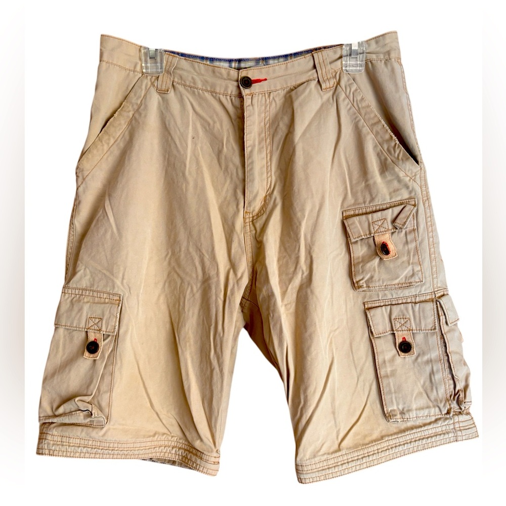Plugg, Khaki cargo shorts, used.